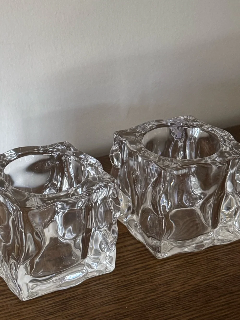Vintage PartyLite "Glacier" Ice Cube Glass Tealight Holders - Set of 2 - EUC - Picture 3 of 5
